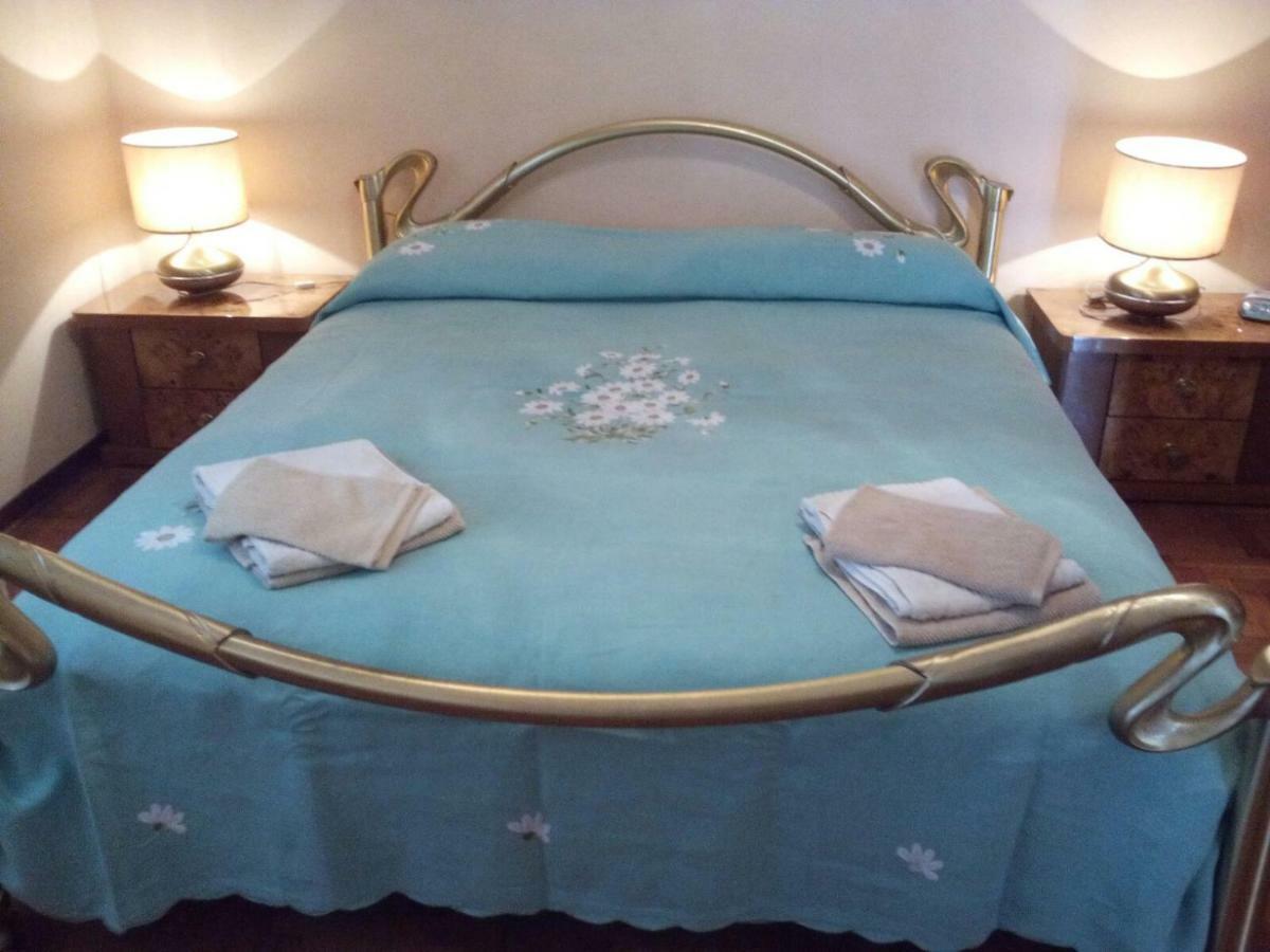 Casa Emanuela Bed & Breakfast เพียซโซลา ซุล เบรนตา ภายนอก รูปภาพ