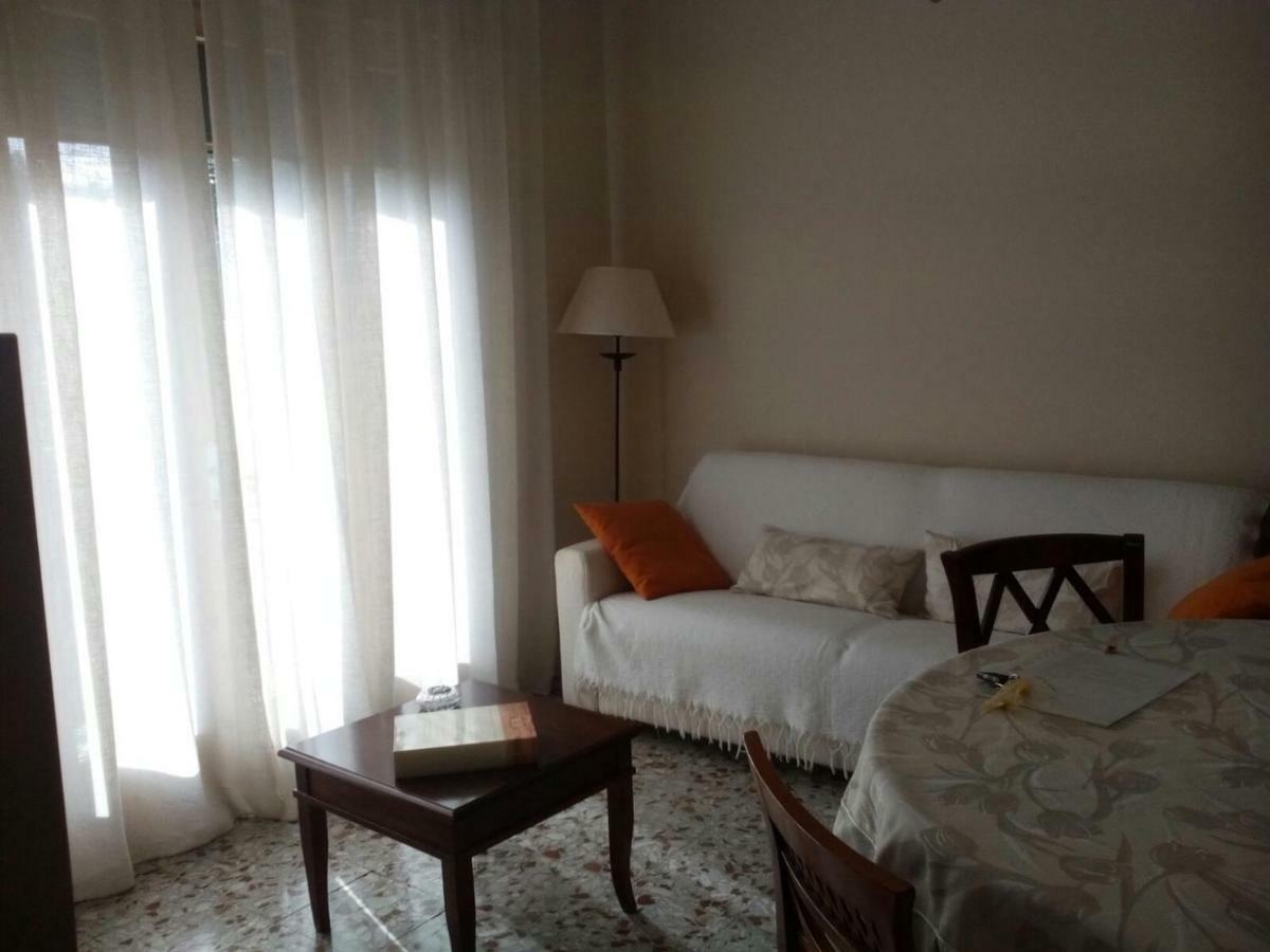 Casa Emanuela Bed & Breakfast เพียซโซลา ซุล เบรนตา ภายนอก รูปภาพ