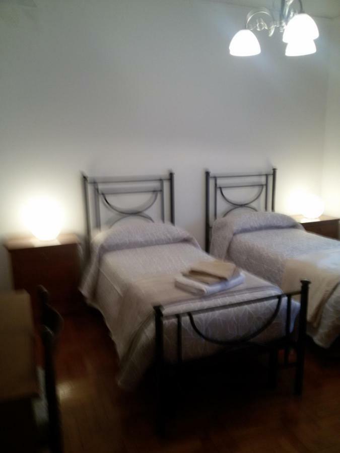 Casa Emanuela Bed & Breakfast เพียซโซลา ซุล เบรนตา ภายนอก รูปภาพ